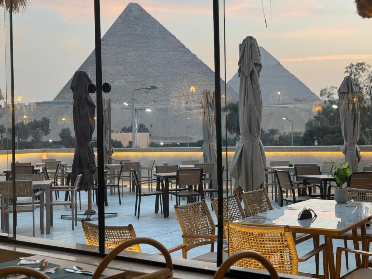 La Boutique Hotel - Vue Des Pyramides Kafret el-Gabal Exterior foto