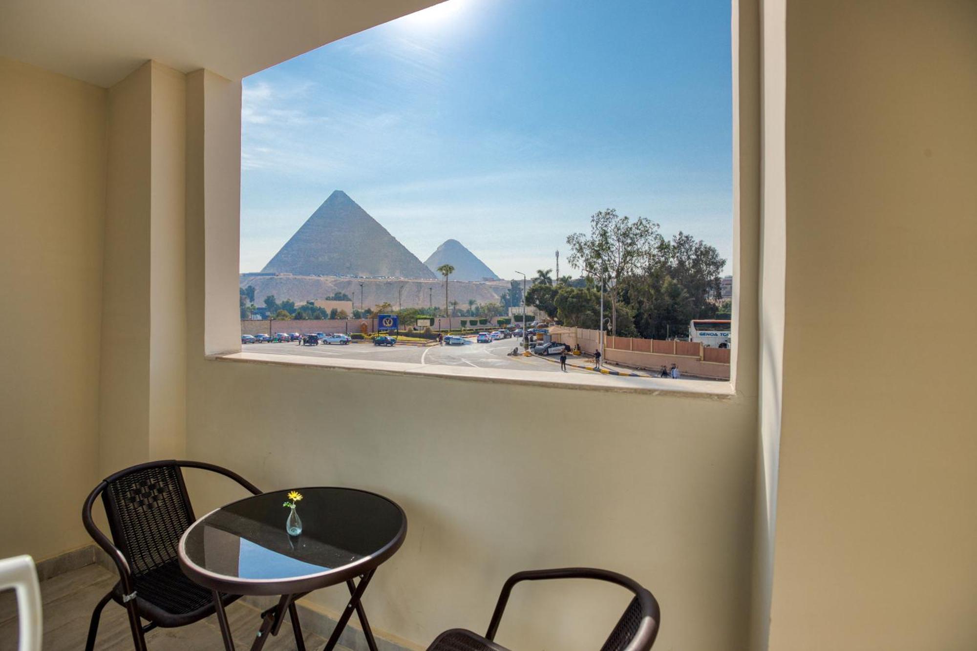 La Boutique Hotel - Vue Des Pyramides Kafret el-Gabal Exterior foto
