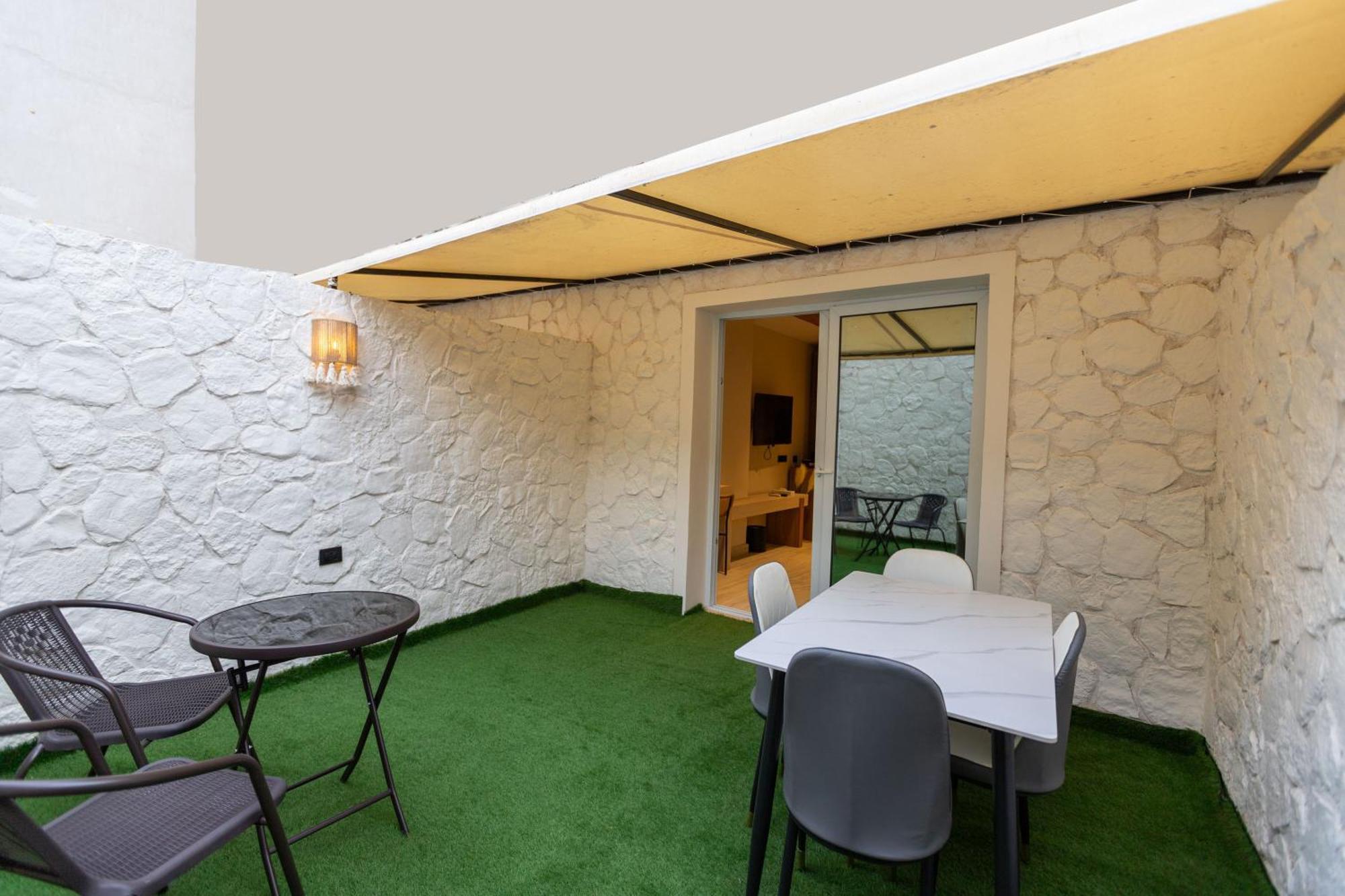 La Boutique Hotel - Vue Des Pyramides Kafret el-Gabal Exterior foto
